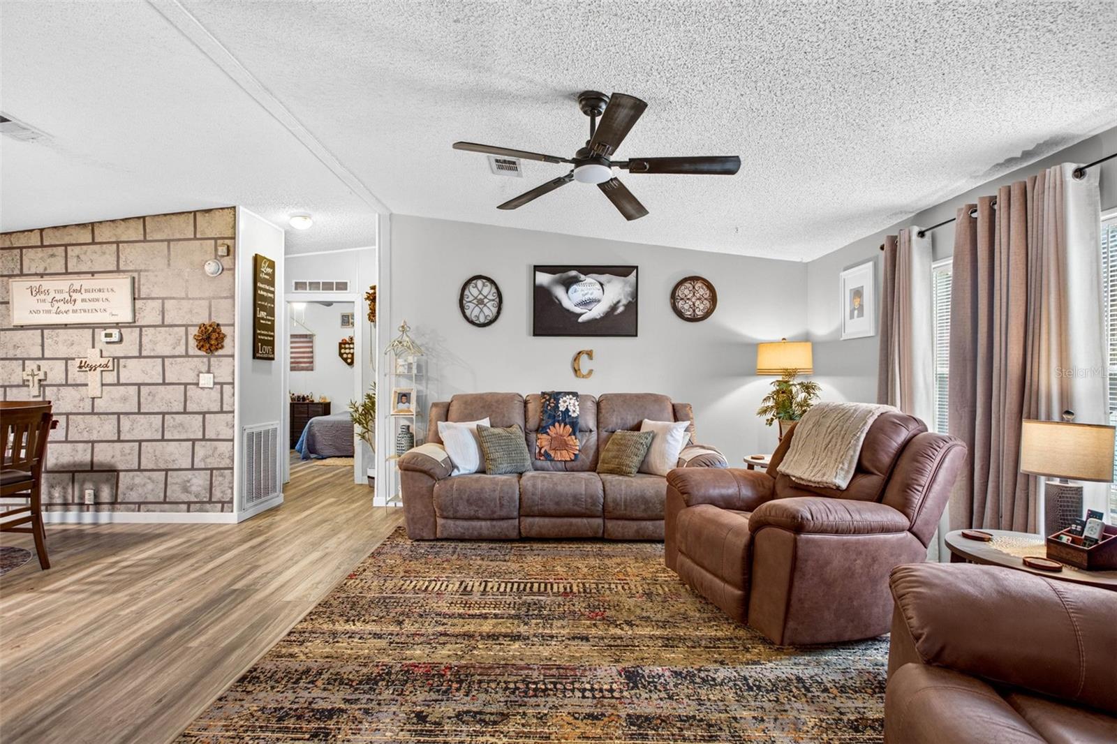 39607 LOUISE DR