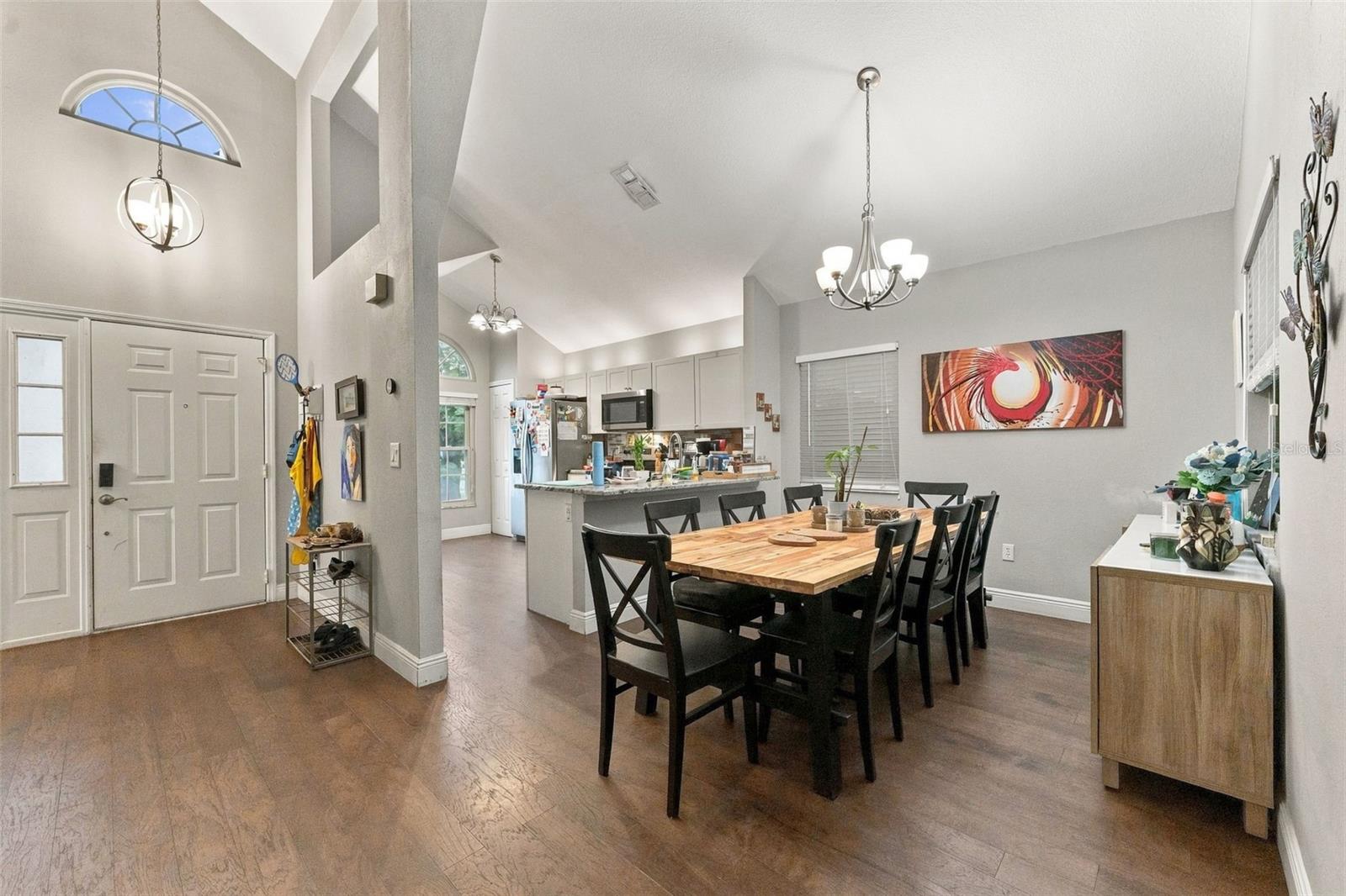 1621 SPINNING WHEEL DR