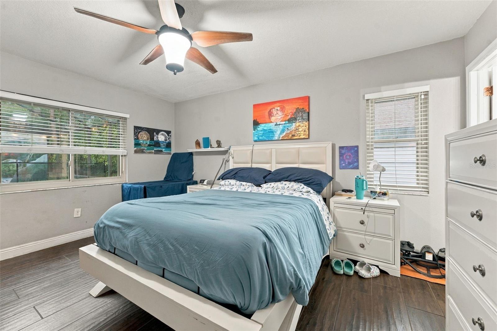 1621 SPINNING WHEEL DR