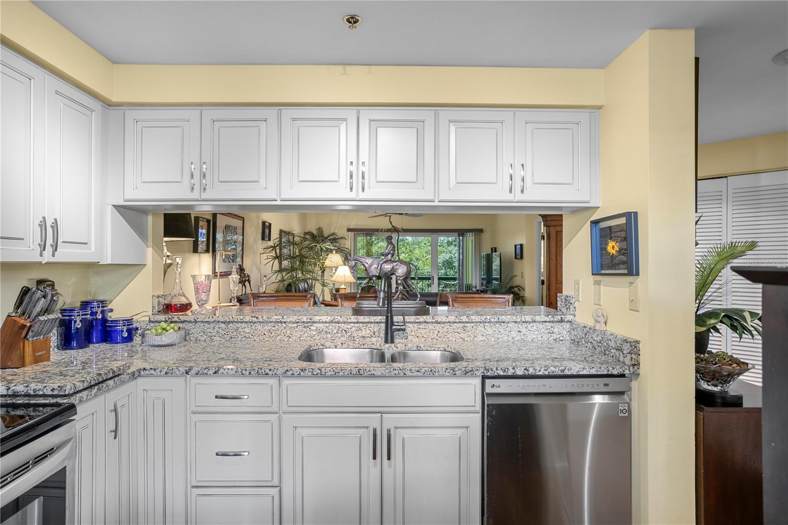 1000 S HARBOUR ISLAND BLVD #2306