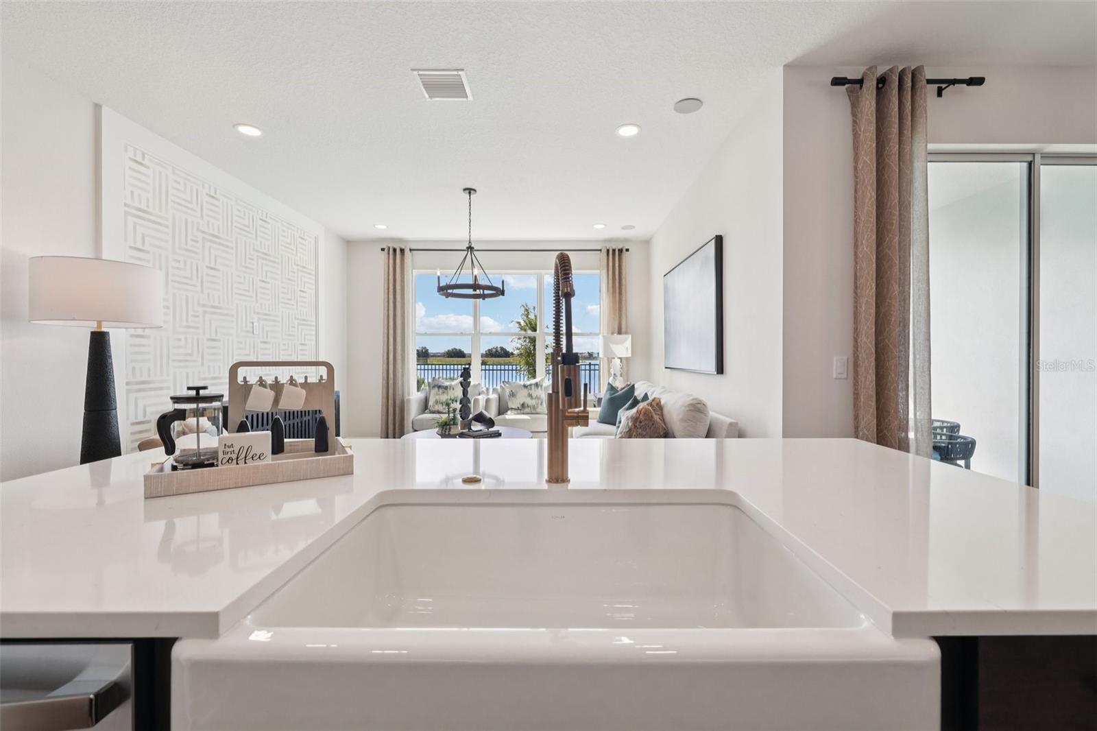 11136 TIDEPOOL CT