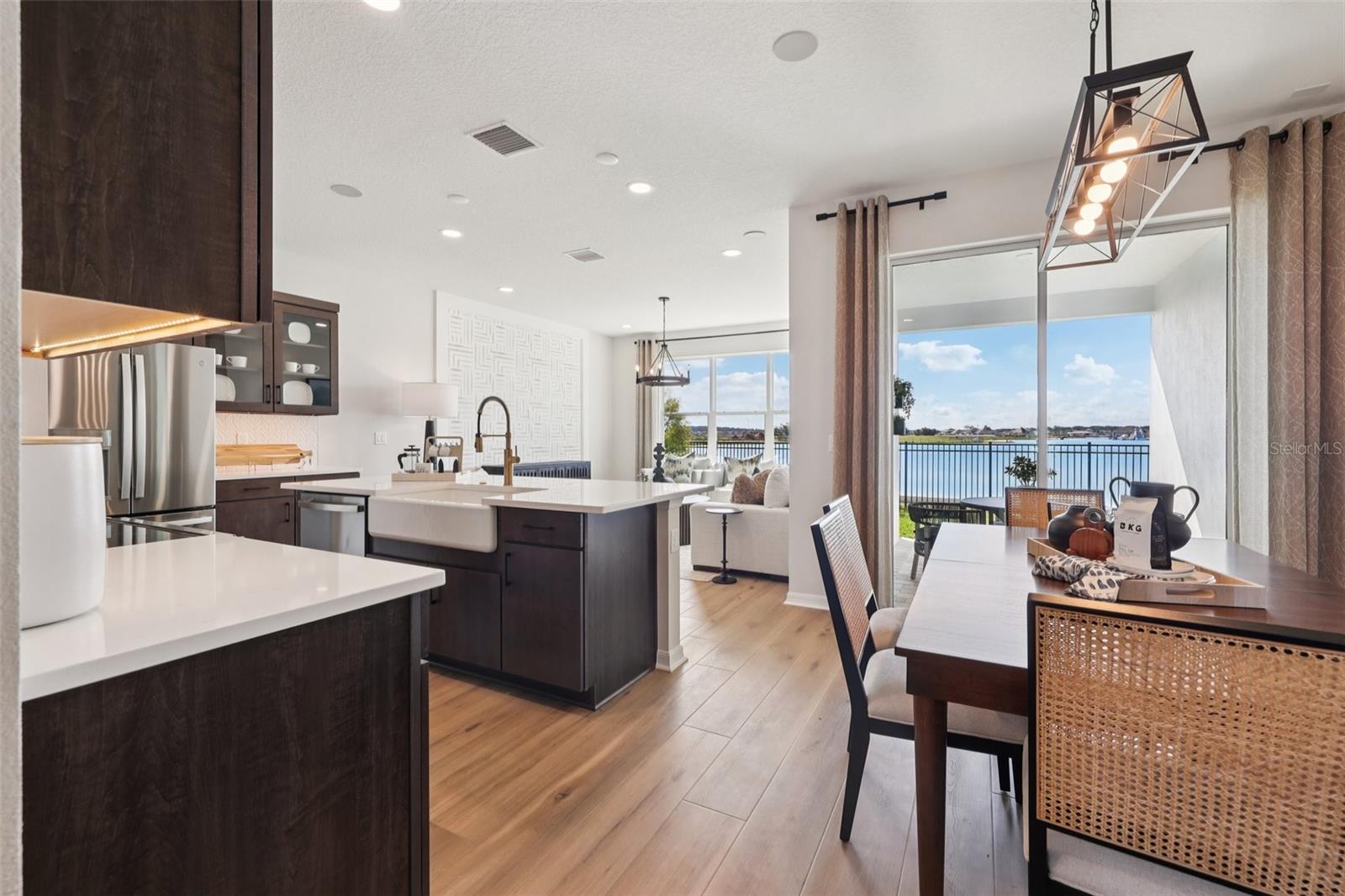 11136 TIDEPOOL CT