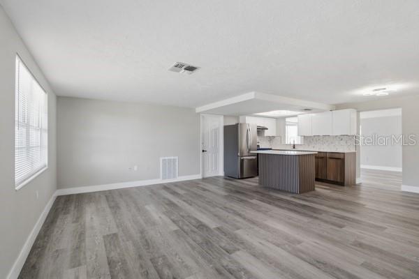 7401 COUNTRY CLUB DR