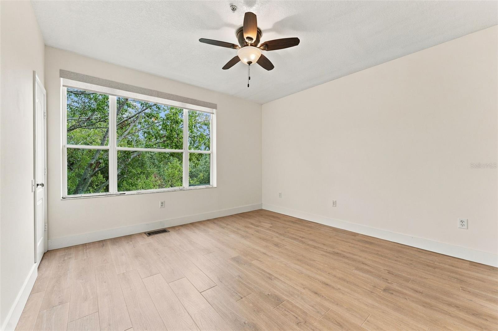 3121 BAYSHORE OAKS DR