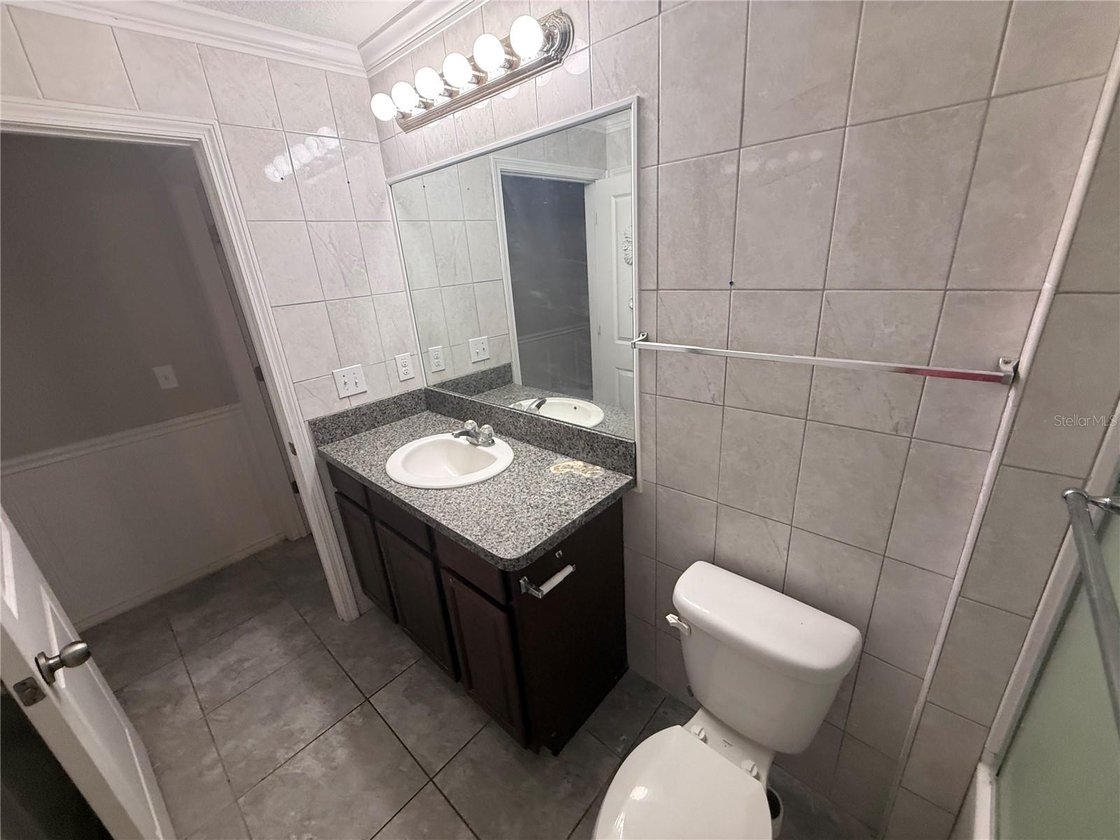 1602 REDMOND BROOK LN