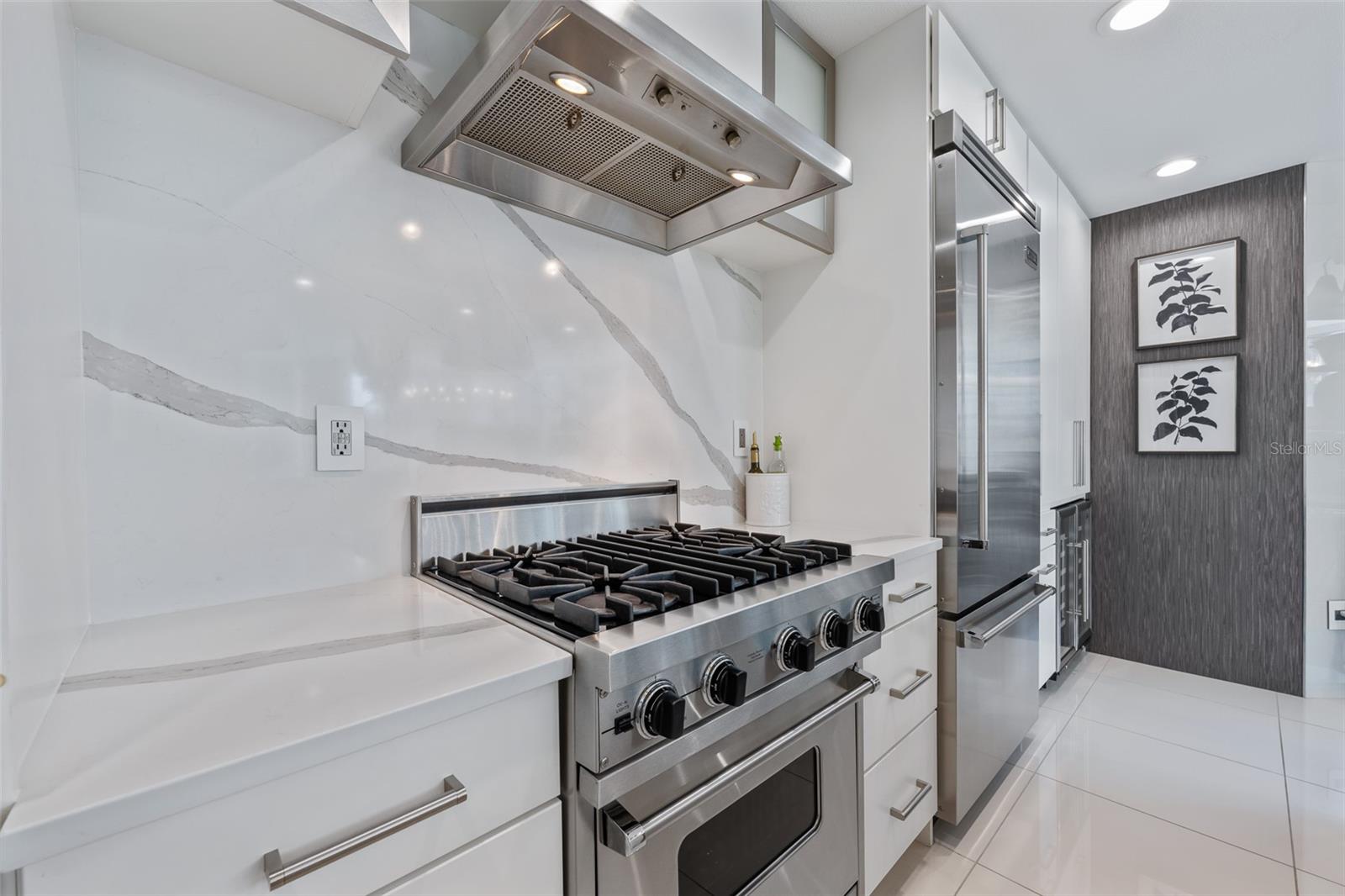 1208 E KENNEDY BLVD #410