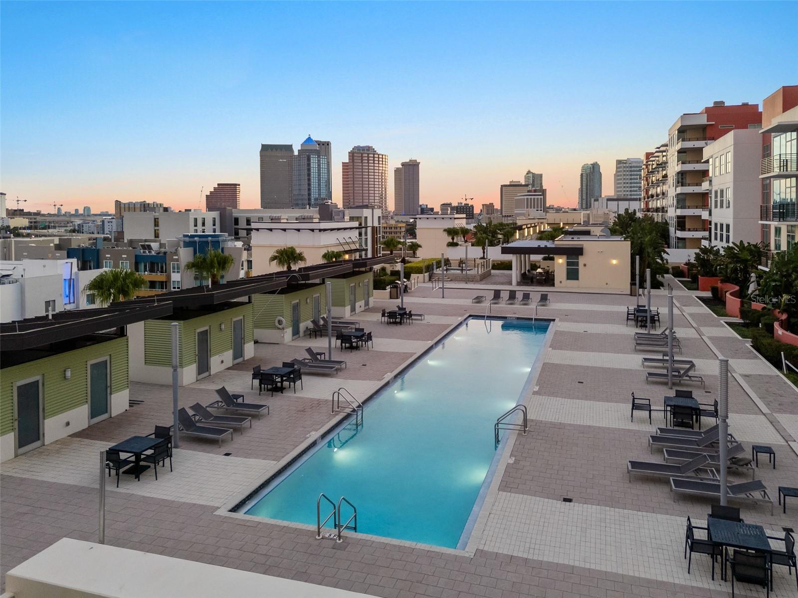 1208 E KENNEDY BLVD #410