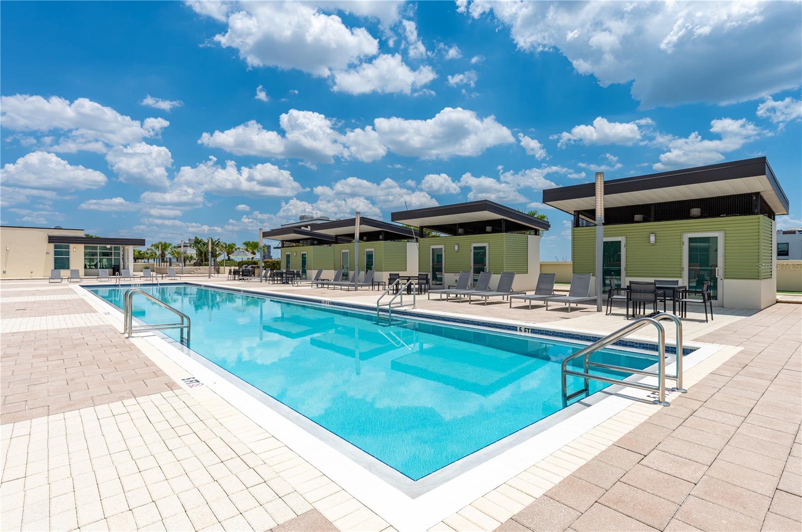 1208 E KENNEDY BLVD #410