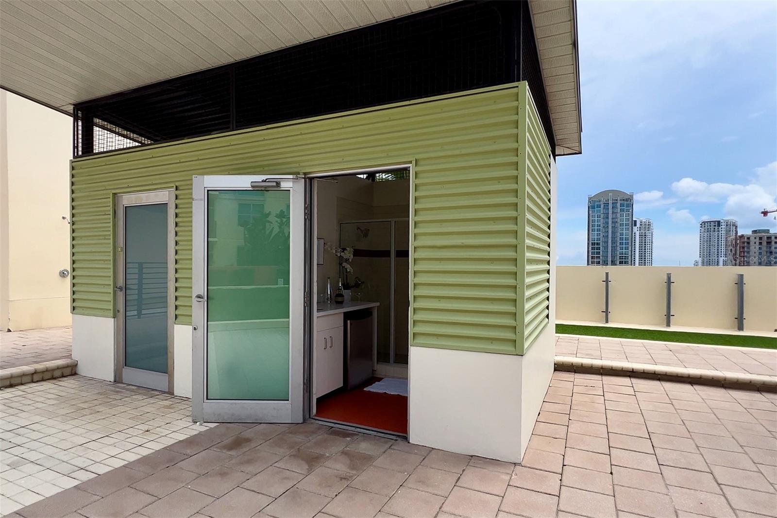 1208 E KENNEDY BLVD #410