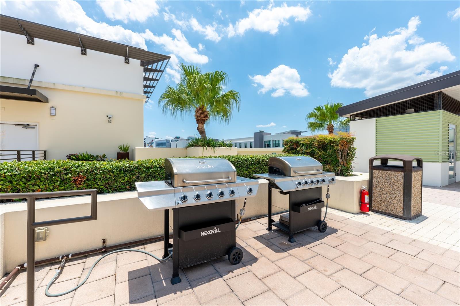 1208 E KENNEDY BLVD #410