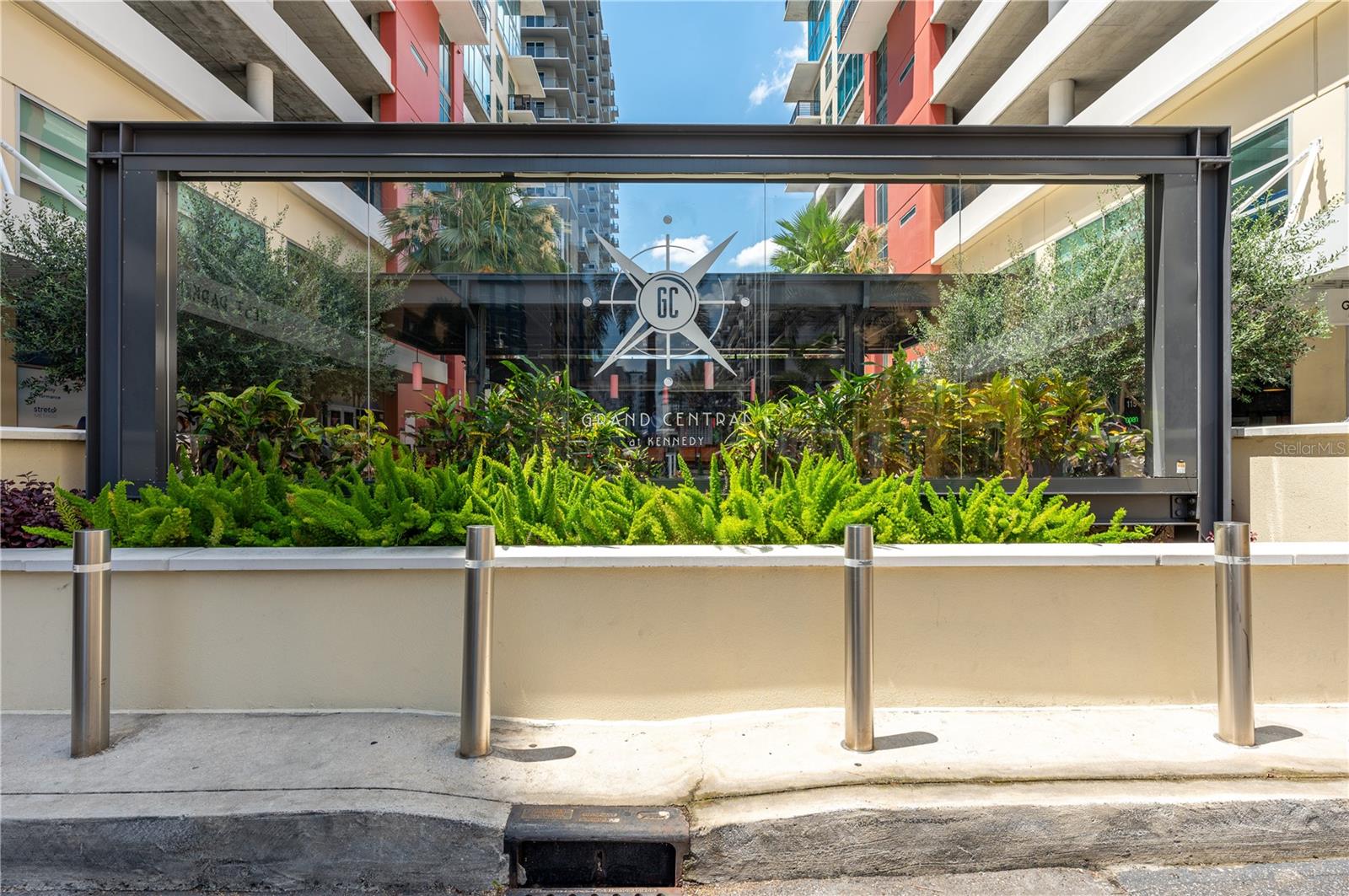 1208 E KENNEDY BLVD #410