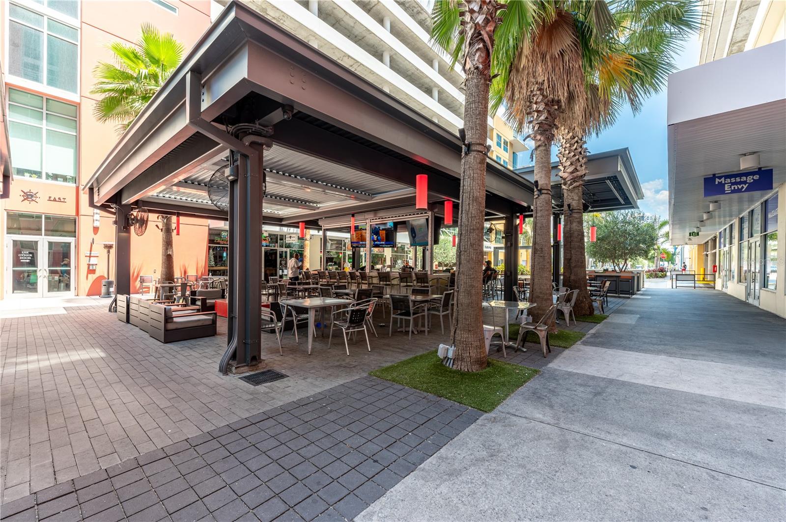 1208 E KENNEDY BLVD #410