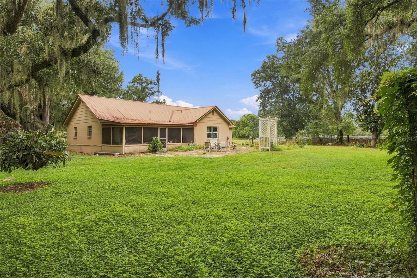 2647 MCINTOSH RD