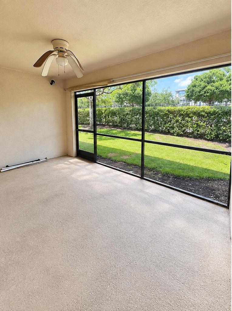 2607 OLEANDER LAKES