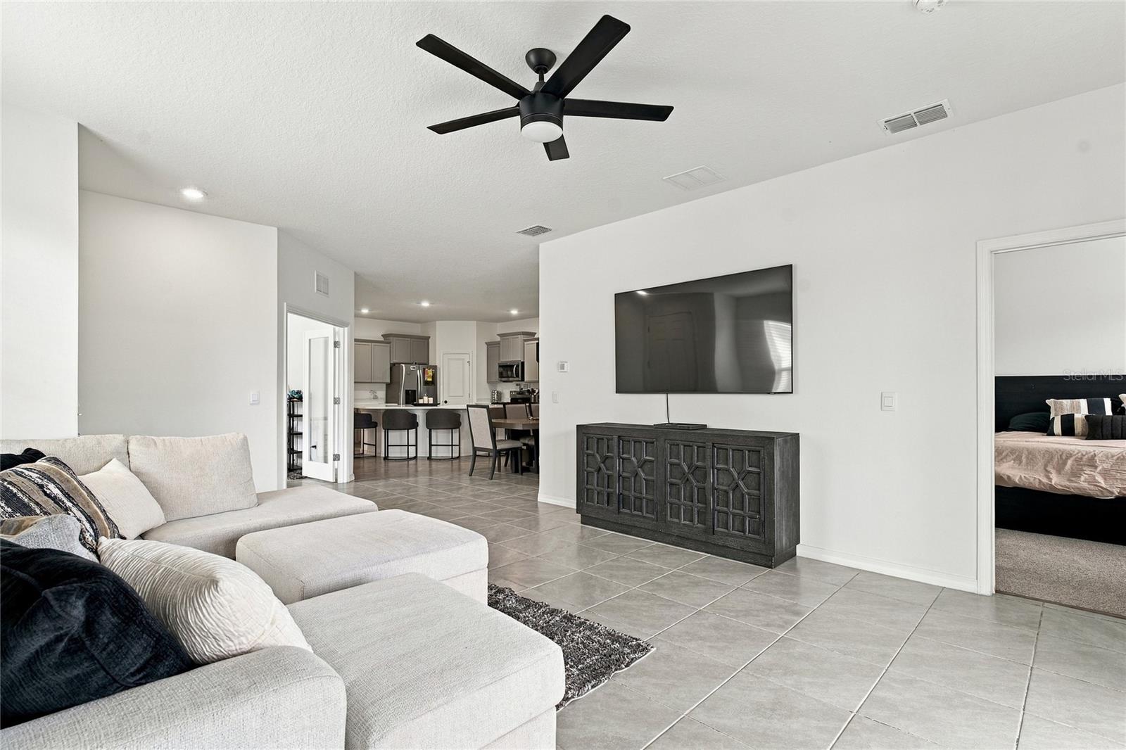 8514 BOLD CYPRESS LN