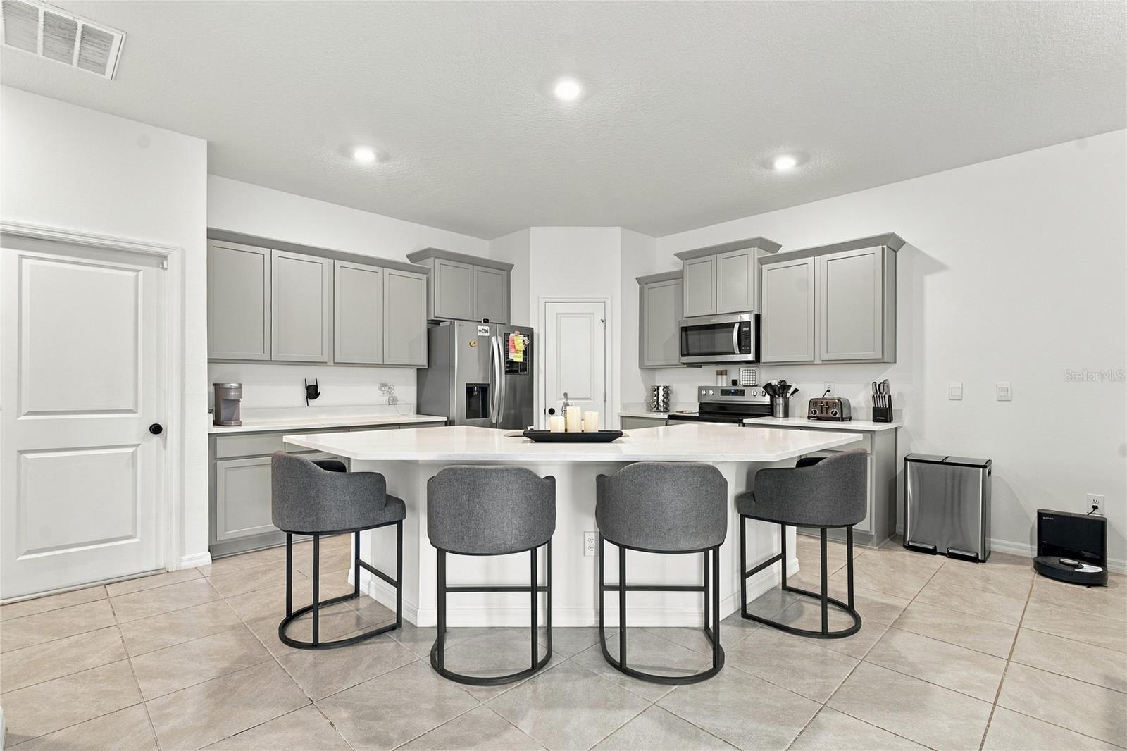 8514 BOLD CYPRESS LN