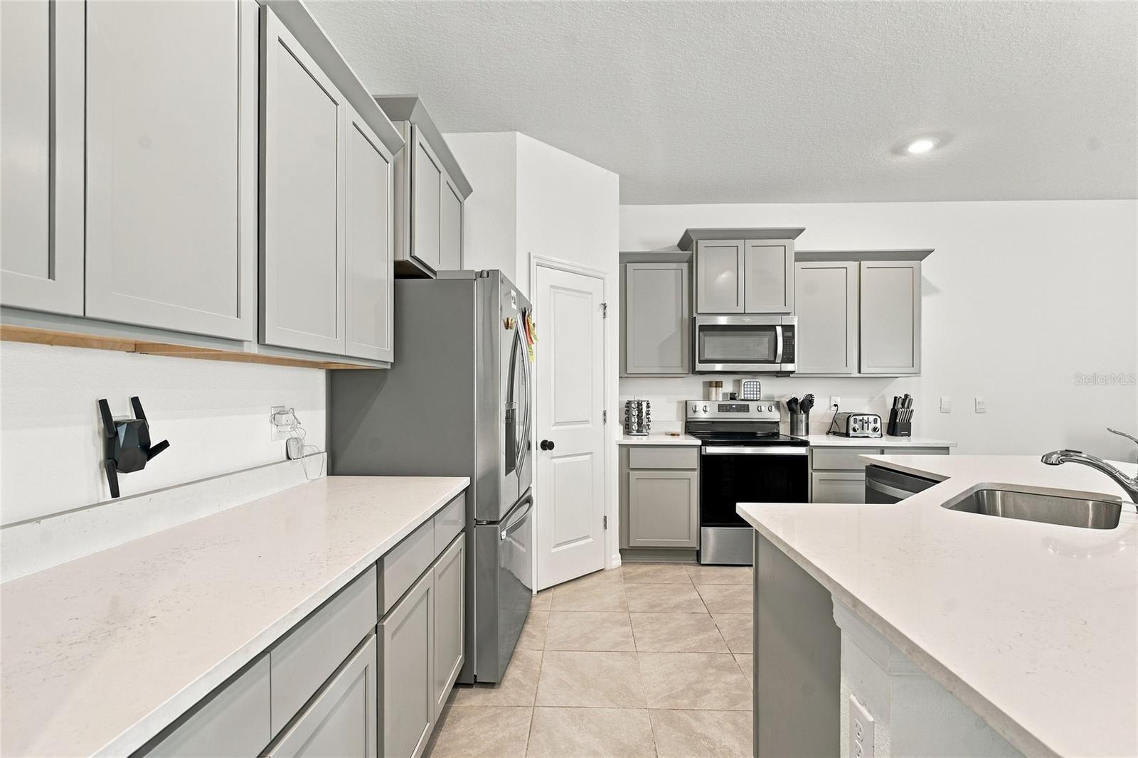 8514 BOLD CYPRESS LN