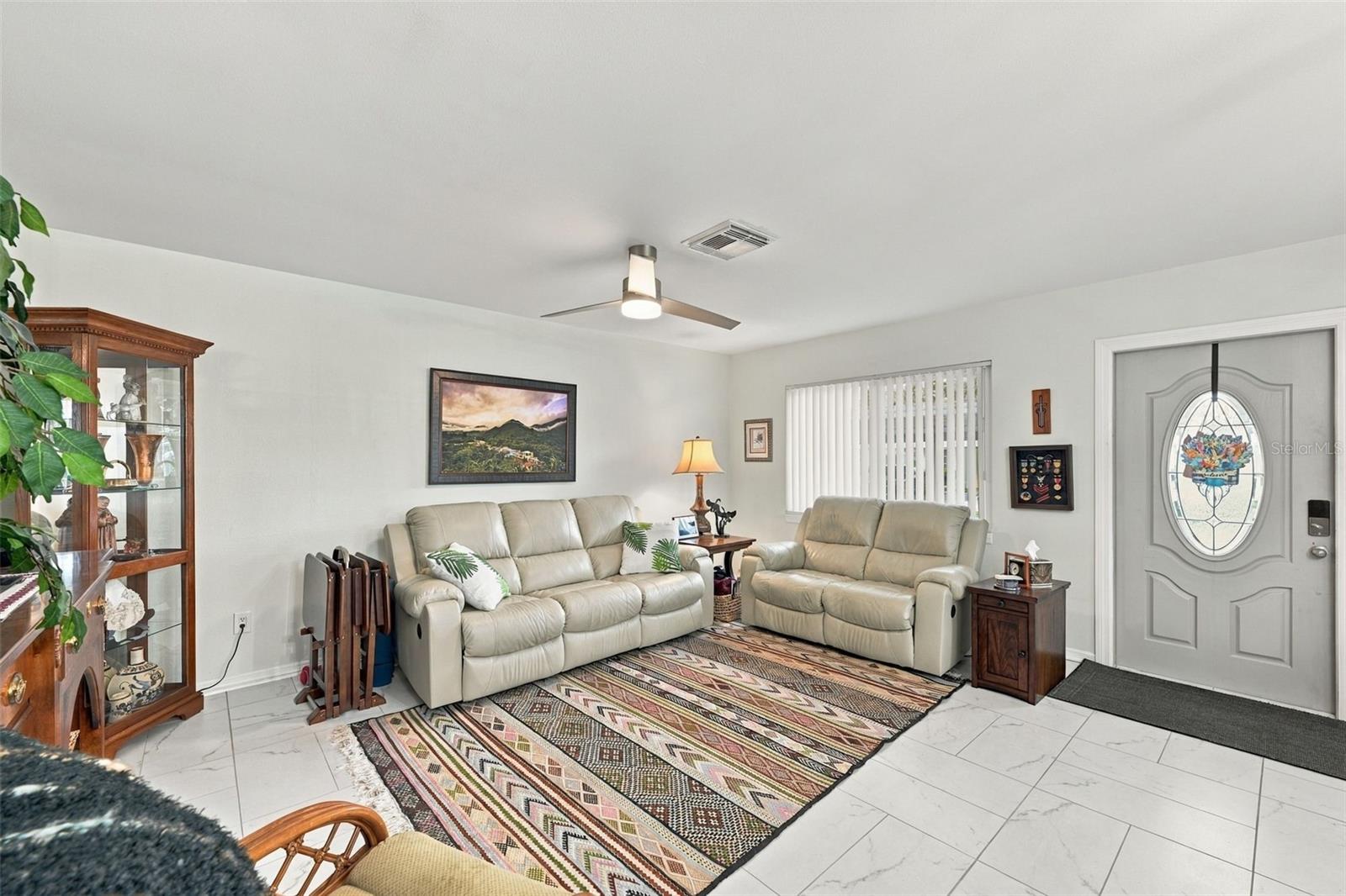 202 GLOUCESTER BLVD #357