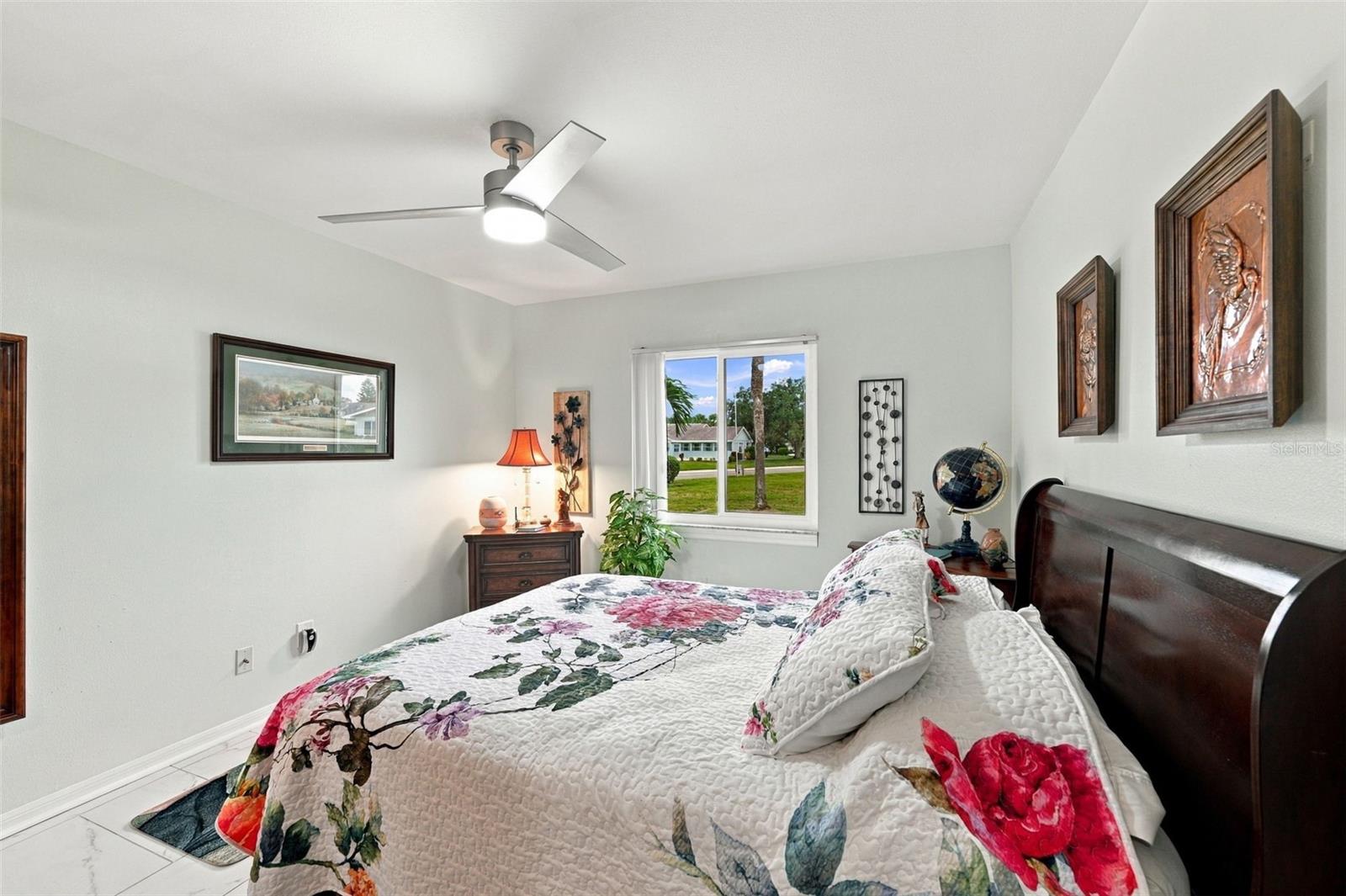 202 GLOUCESTER BLVD #357