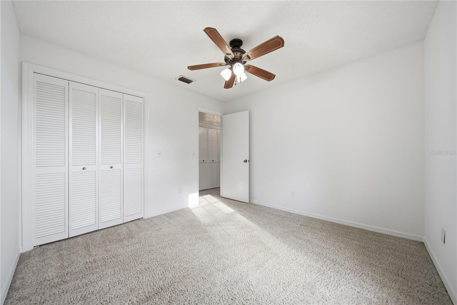 4520 SOUTHAMPTON CT #4520