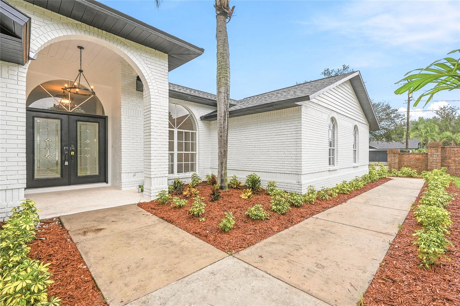2602 S MILLER RD
