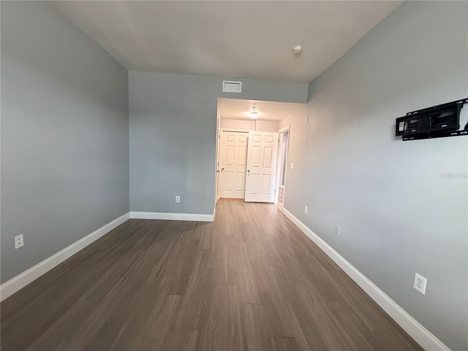 1910 E PALM AVE #8106