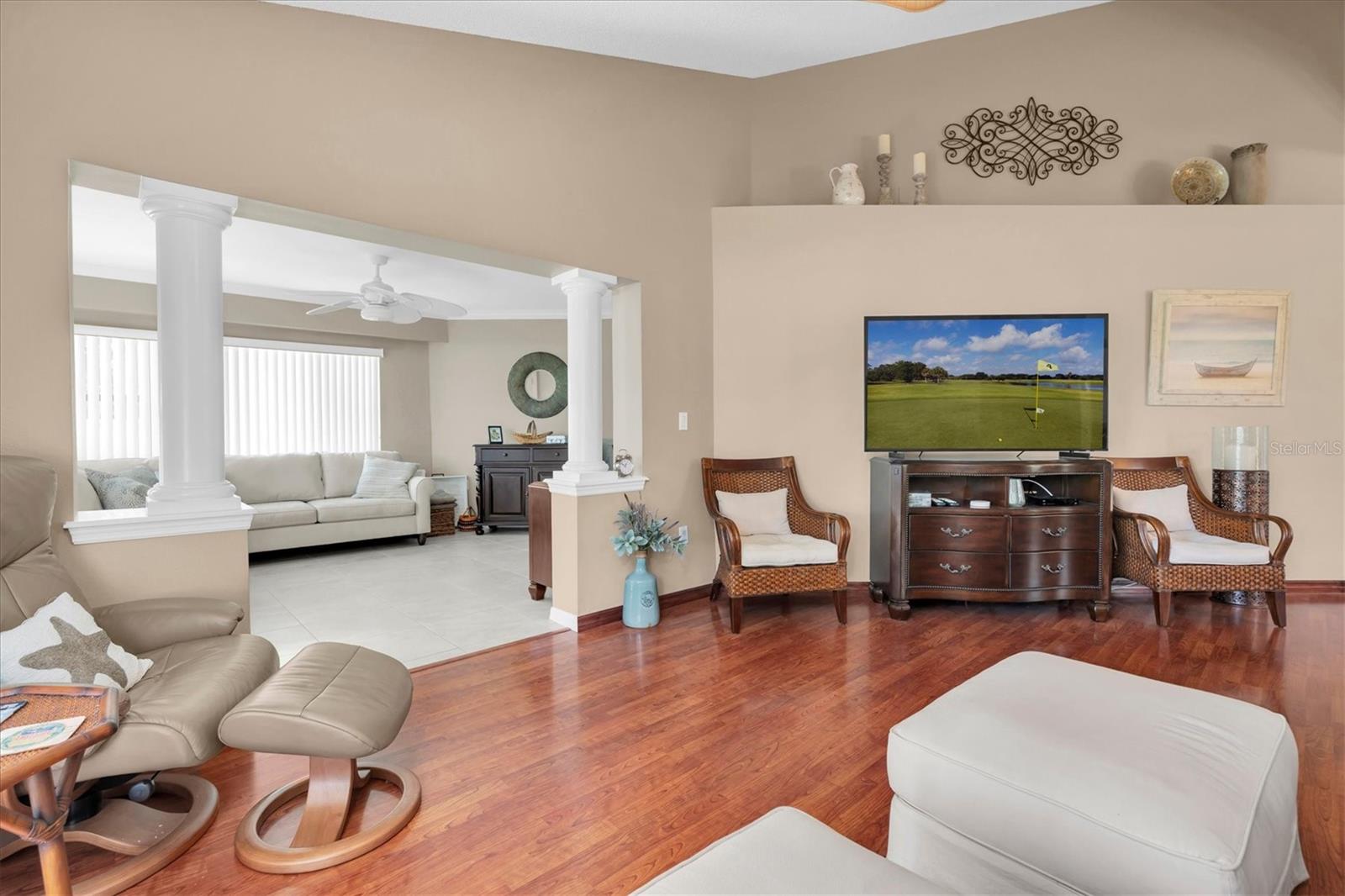 9126 BASSETT LN