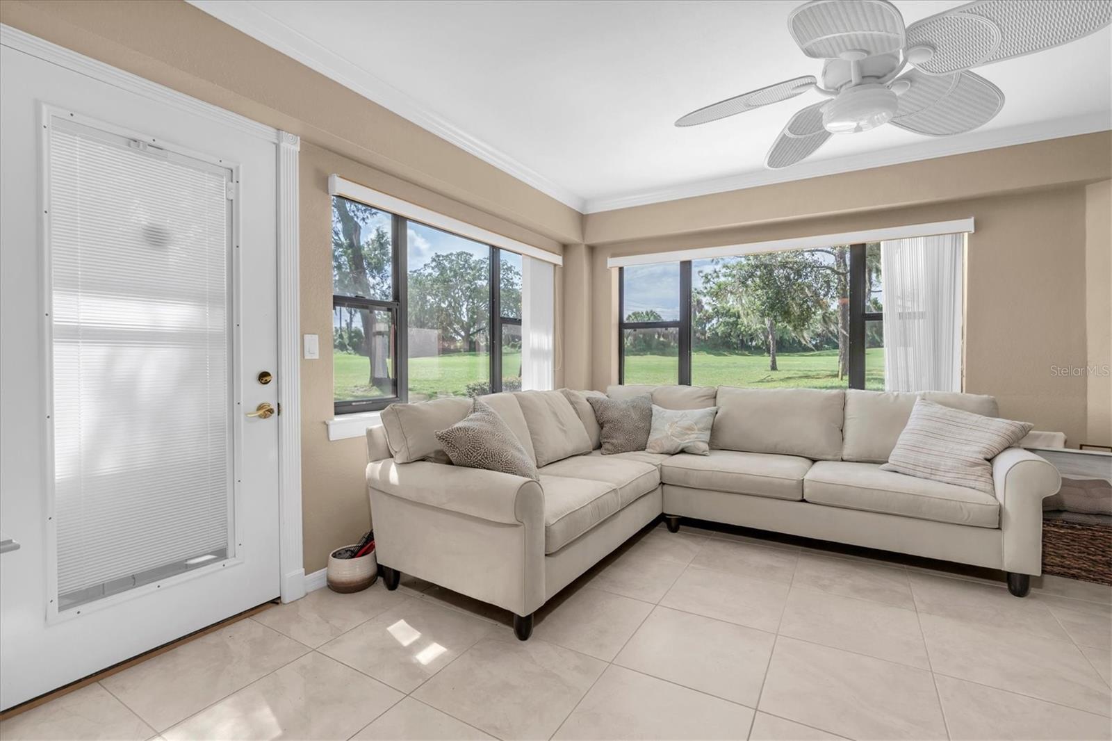 9126 BASSETT LN