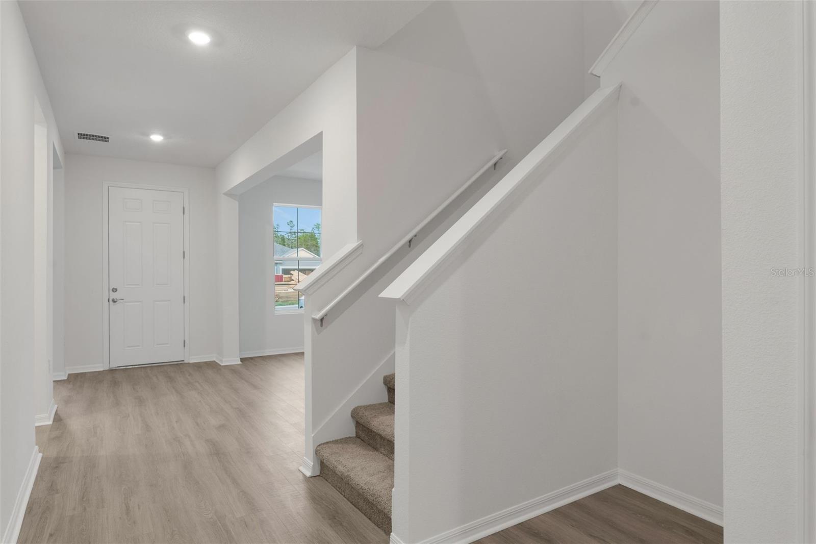 17572 VALLEYWOOD PKWY