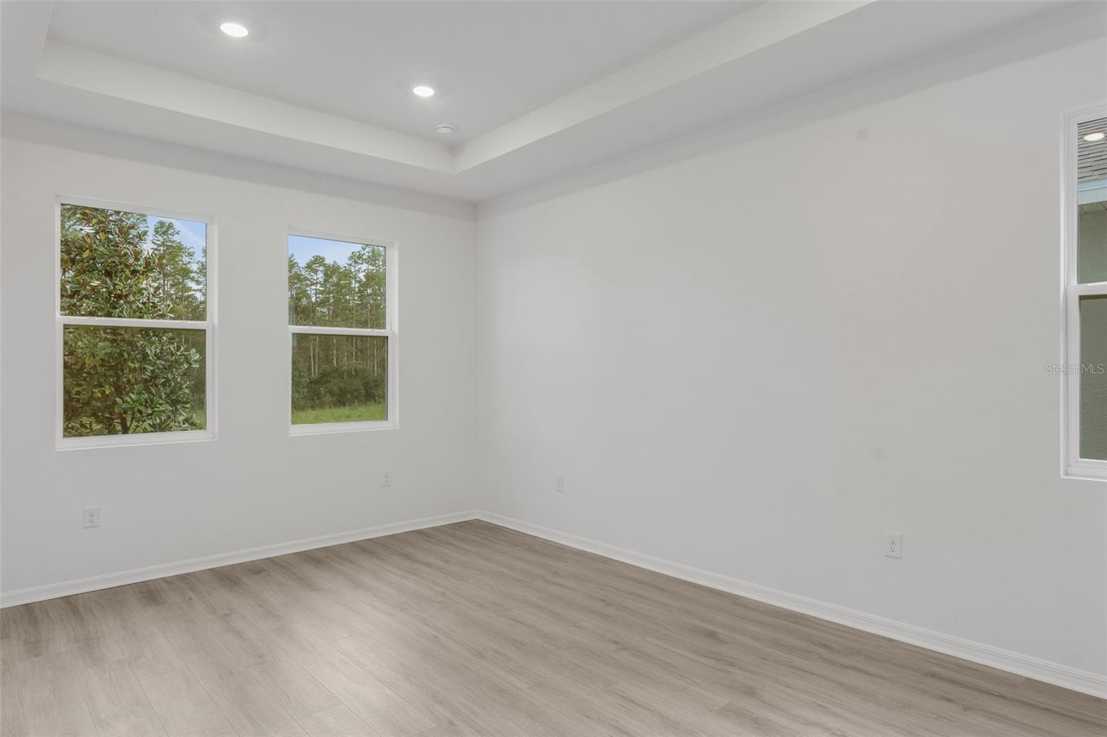 17572 VALLEYWOOD PKWY