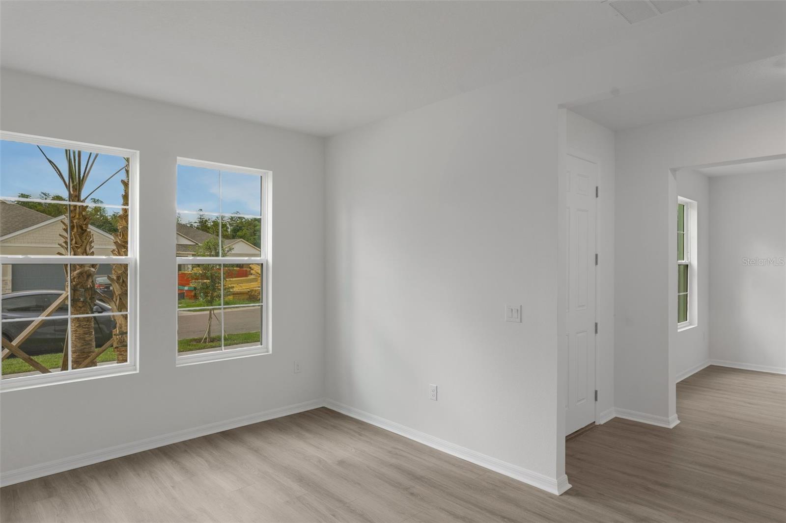 17572 VALLEYWOOD PKWY