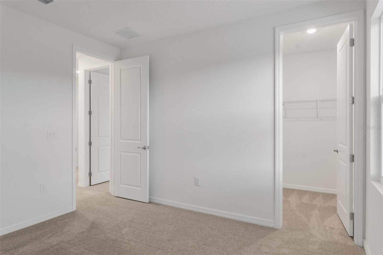 17572 VALLEYWOOD PKWY