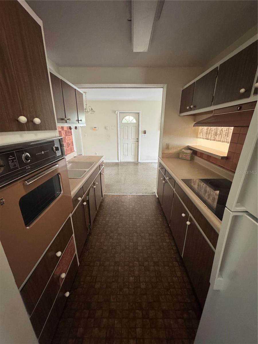 6016 ELDORADO DR
