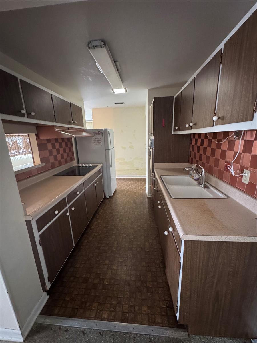 6016 ELDORADO DR