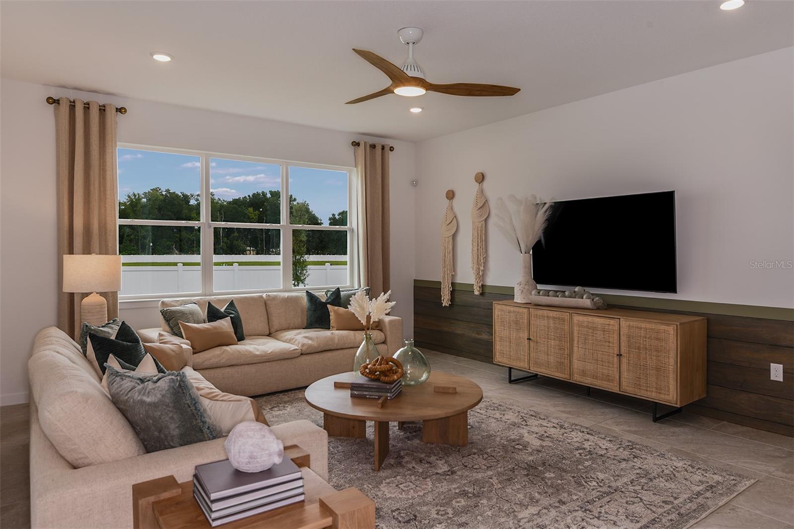 11135 SYCAMORE GLEN LOOP