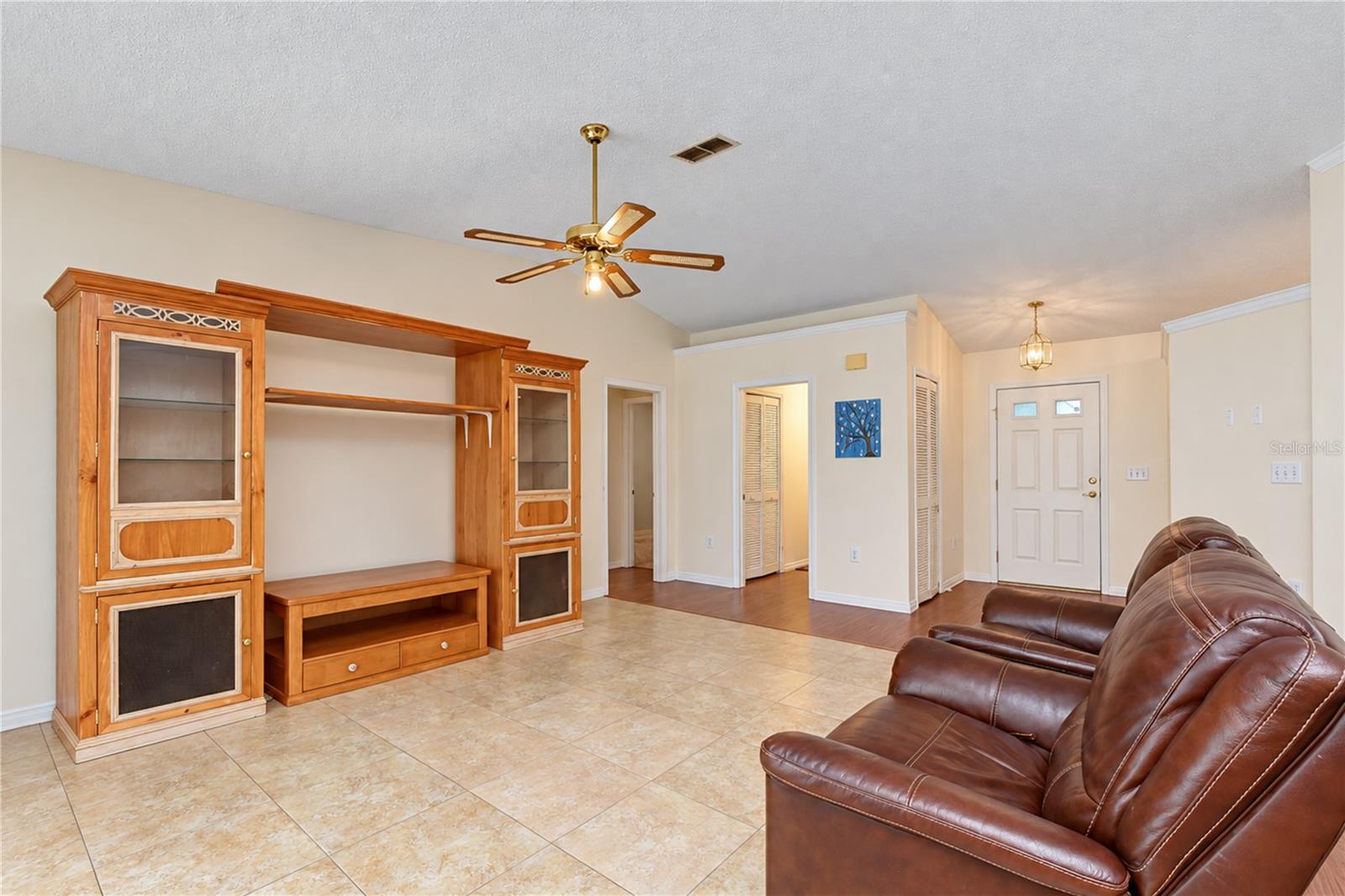 3066 ESPLANADE DR