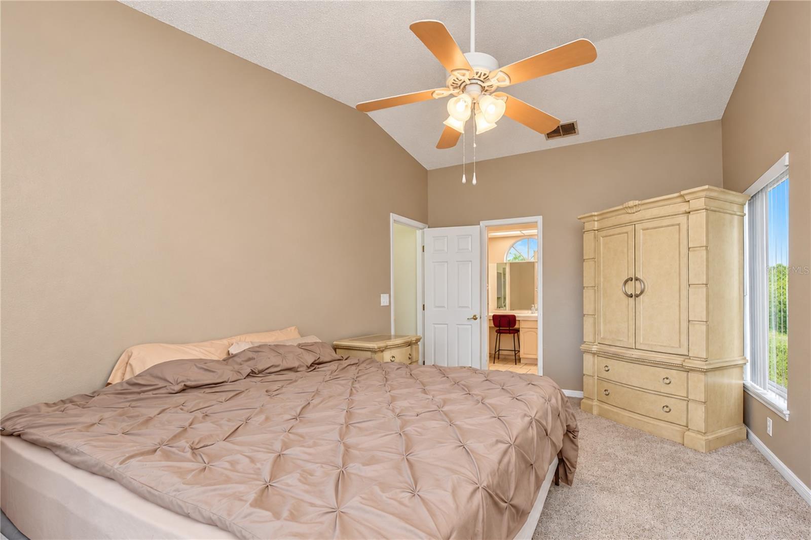 3066 ESPLANADE DR