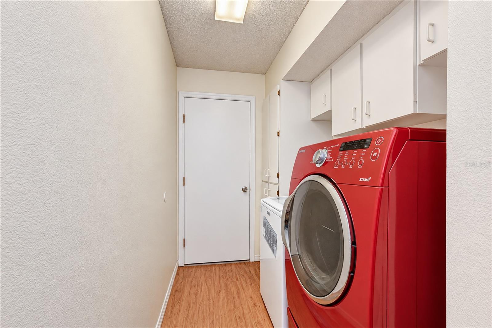 3066 ESPLANADE DR
