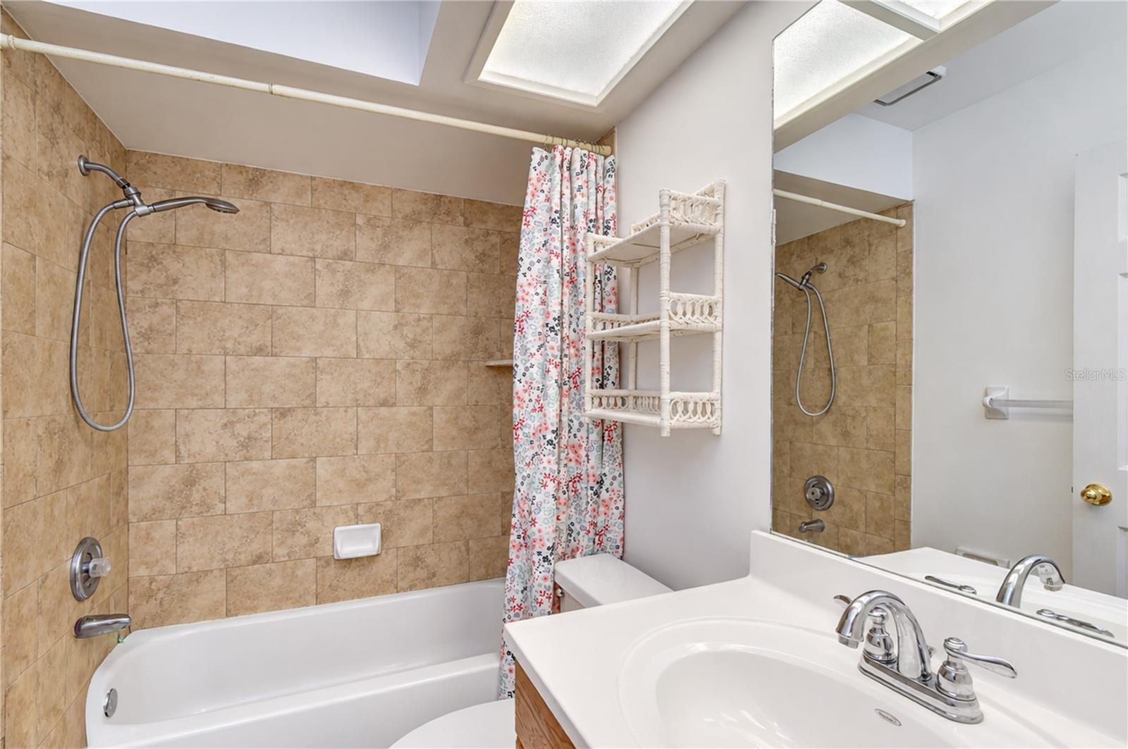 3066 ESPLANADE DR