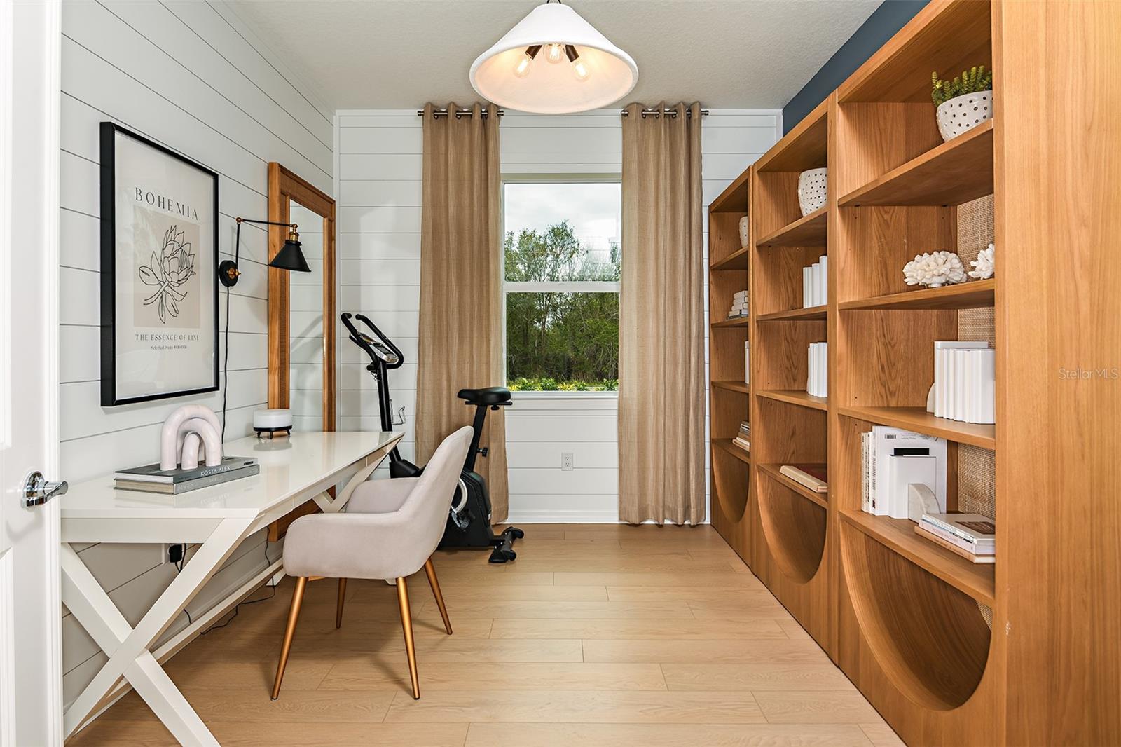 11128 SYCAMORE GLEN LOOP