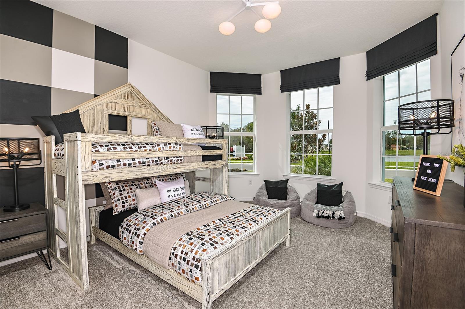 11128 SYCAMORE GLEN LOOP