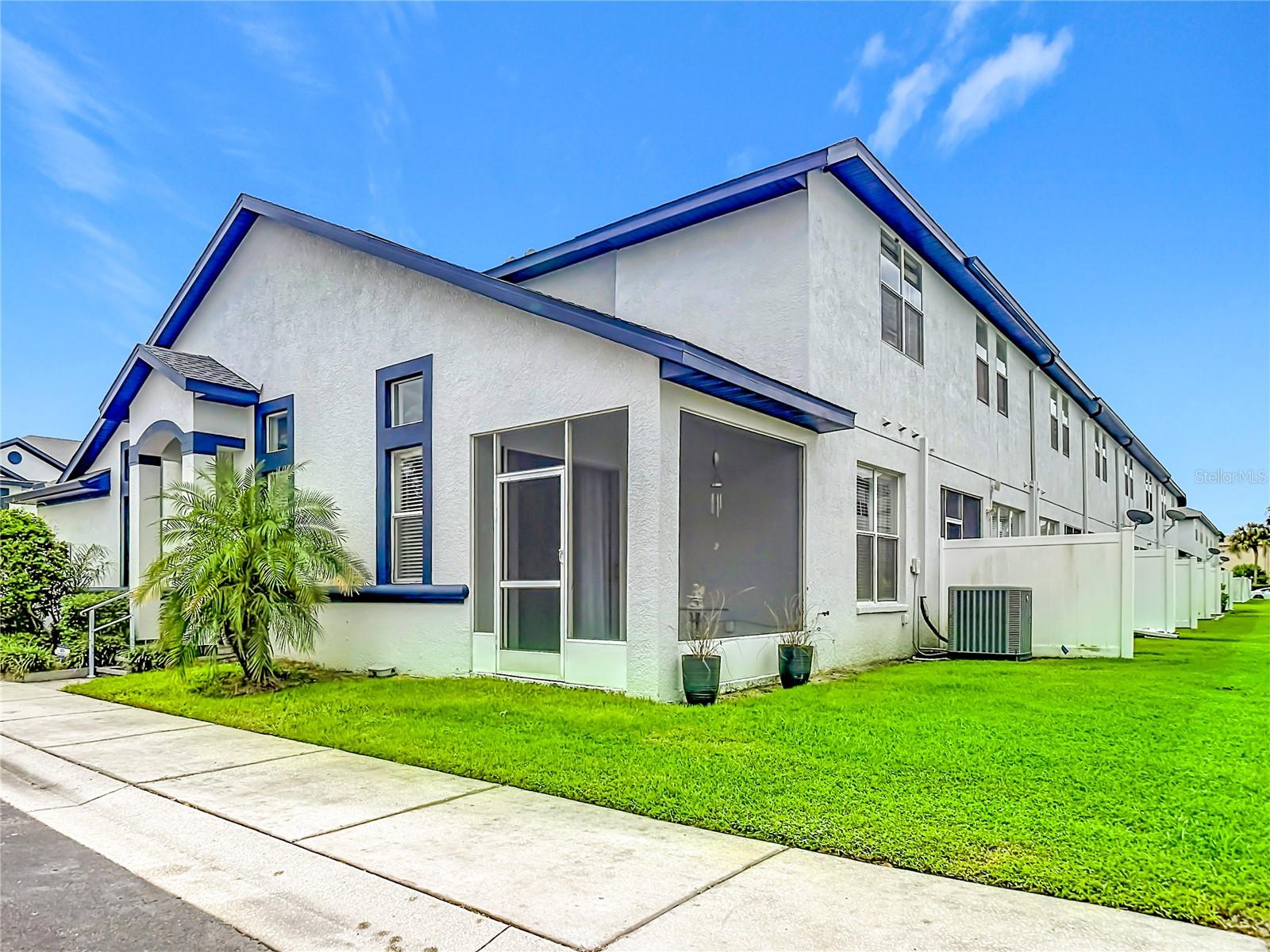 1203 SUMMERGATE DR