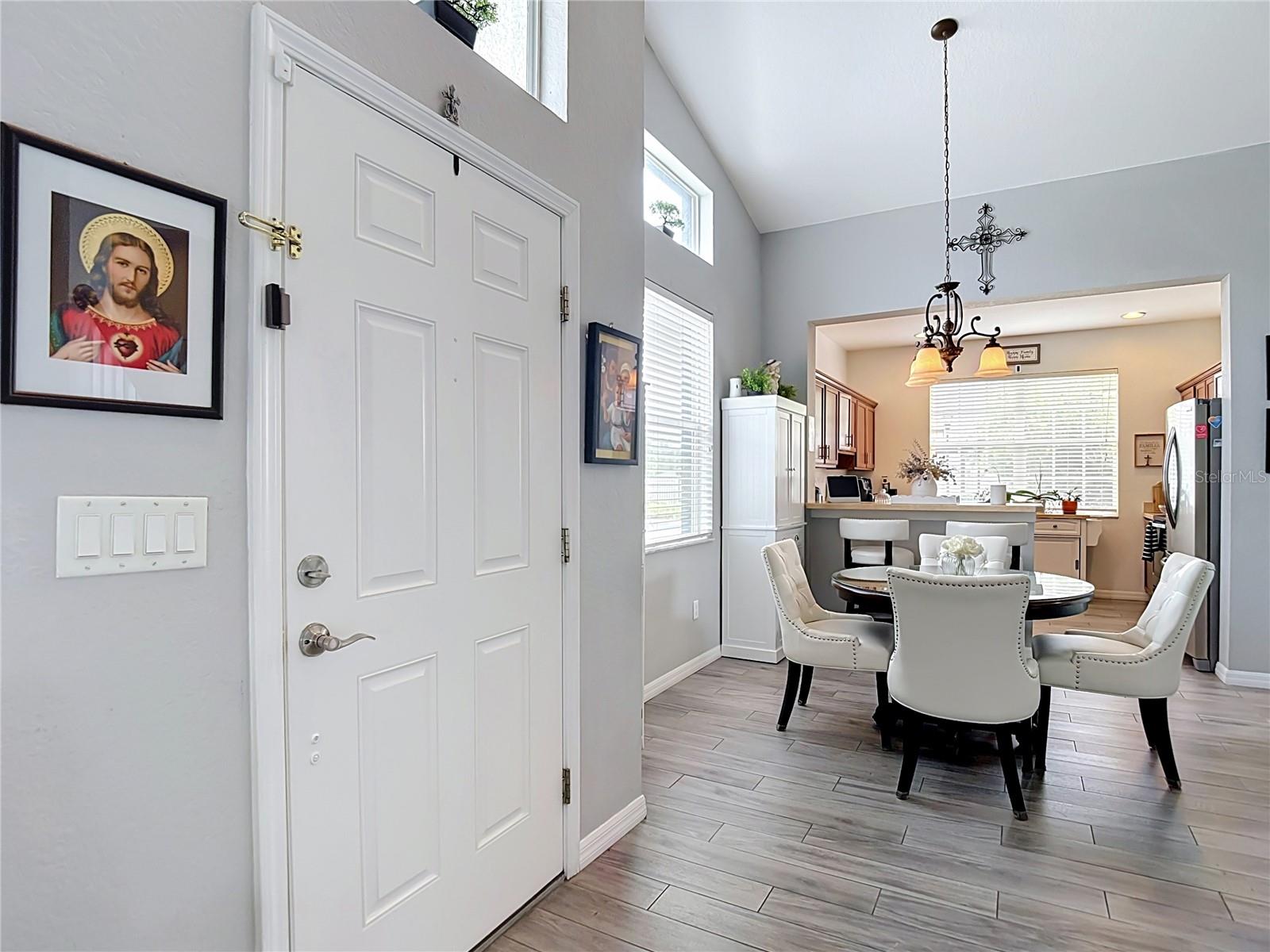 1203 SUMMERGATE DR