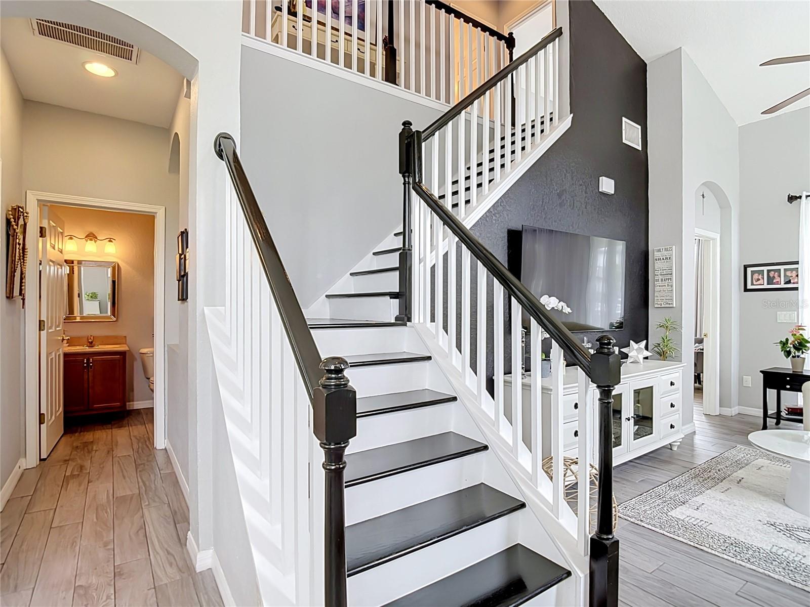 1203 SUMMERGATE DR