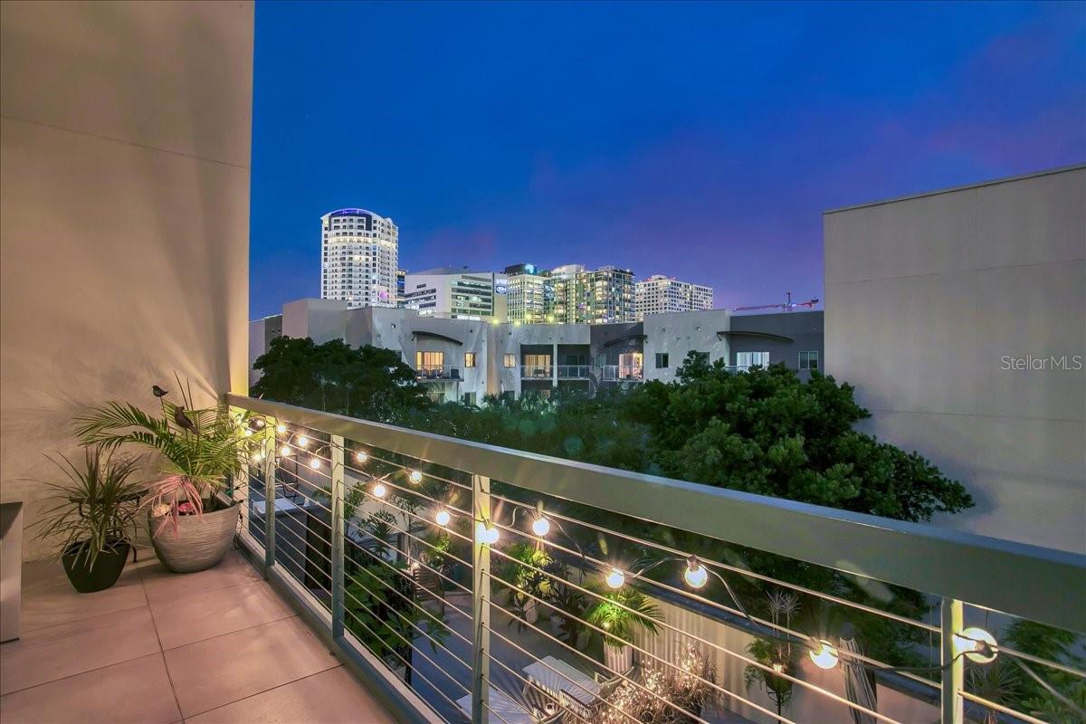 101 S 12TH ST #405