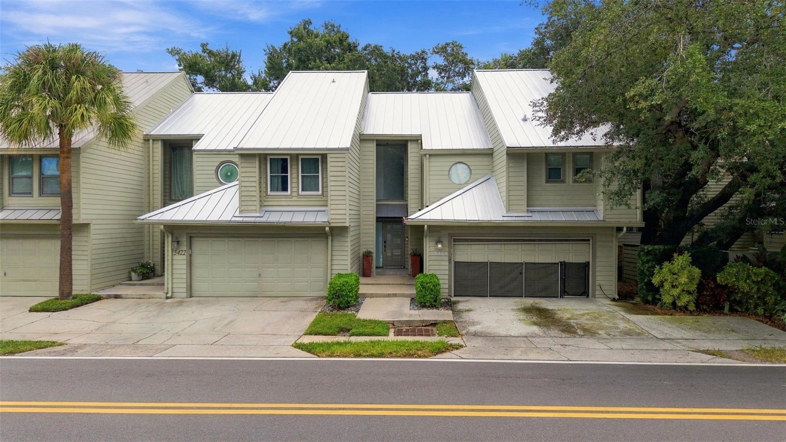5424 BAYSHORE BLVD #12
