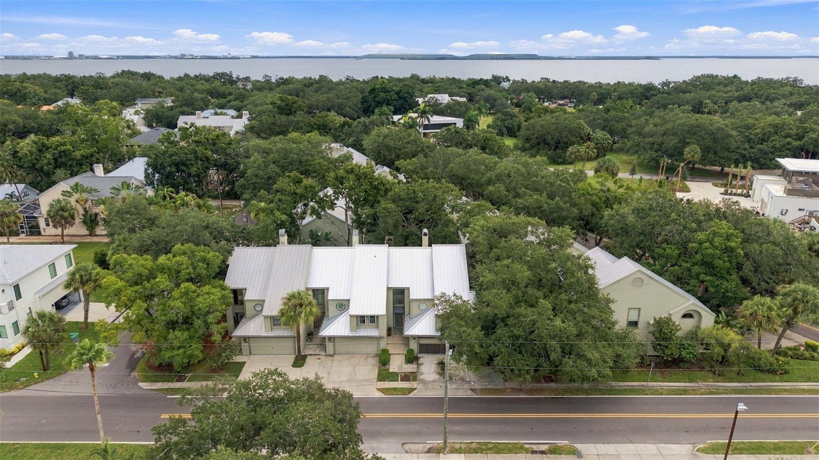 5424 BAYSHORE BLVD #12
