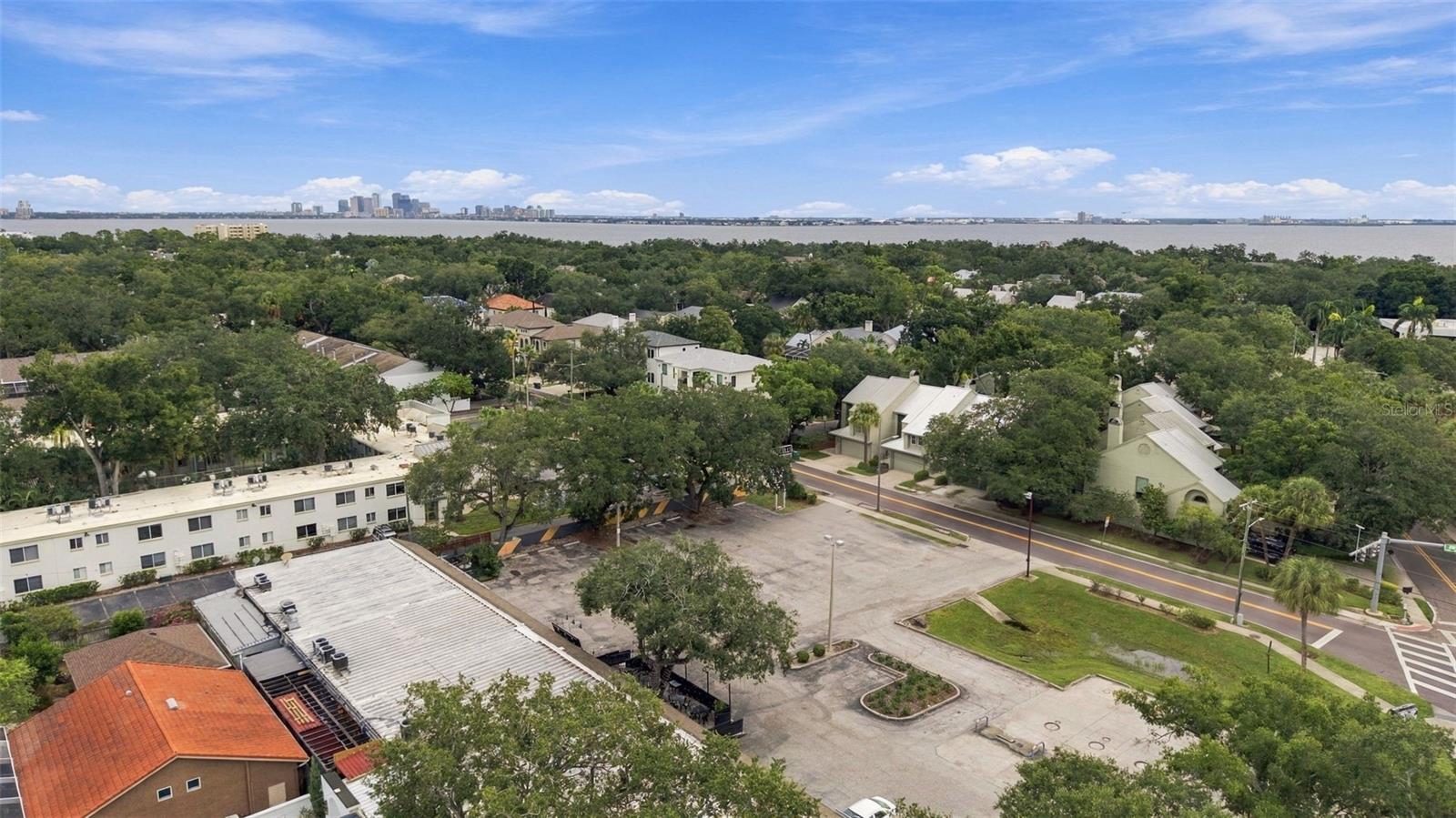 5424 BAYSHORE BLVD #12