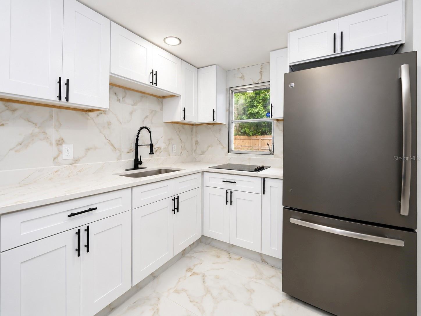 4408 W ELM ST