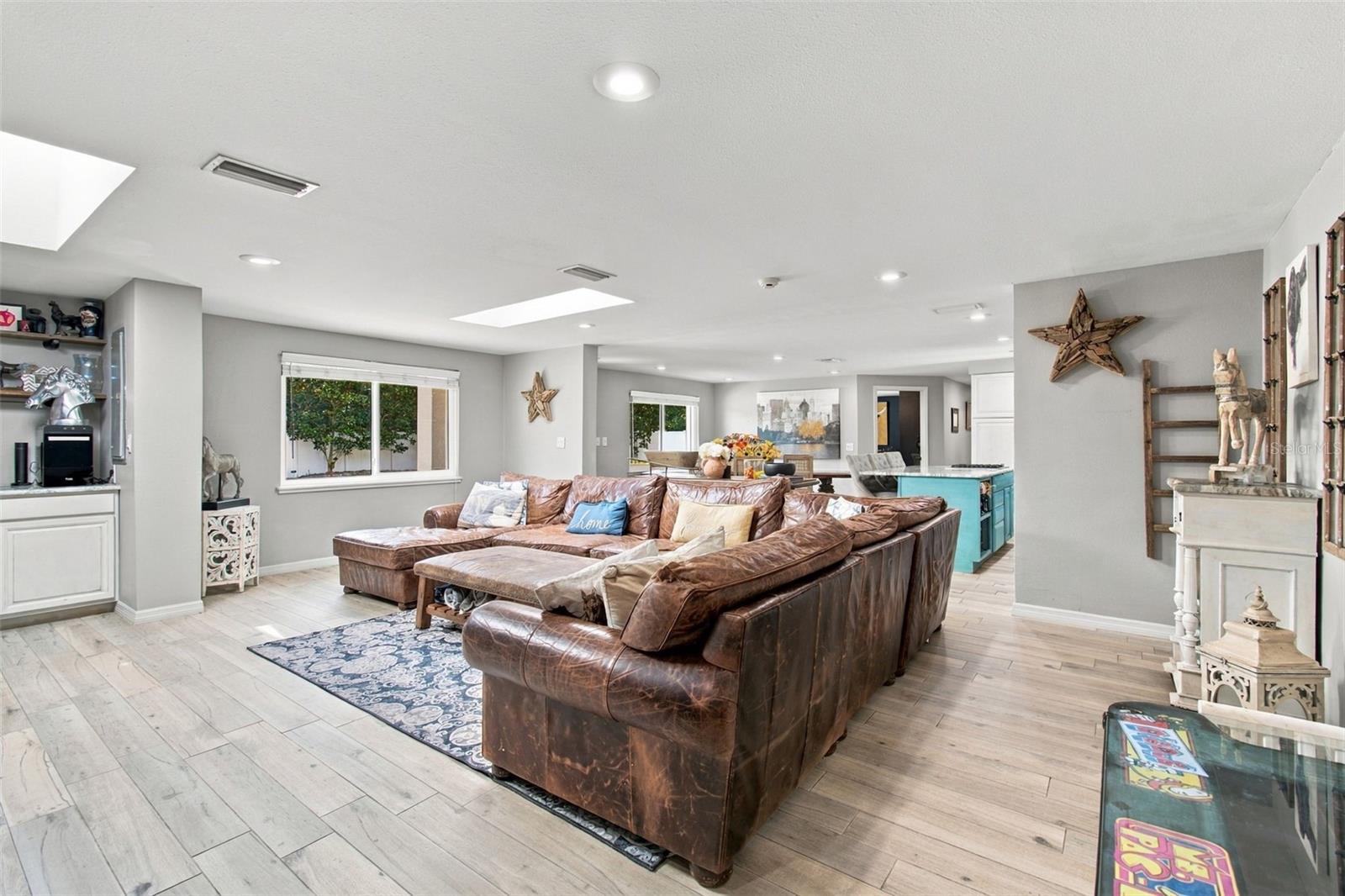 19902 GUNN HWY
